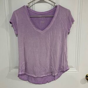 American Eagle Soft and Sexy V-neck Tee